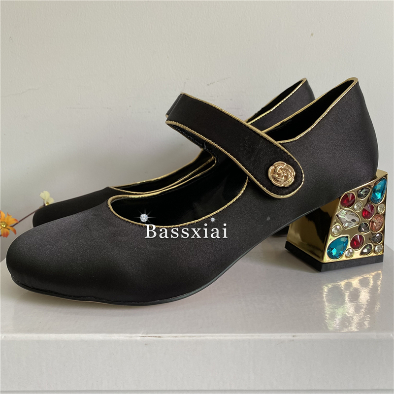 Escarpins à talons hauts carré - Leather Classic Strap avis et prix